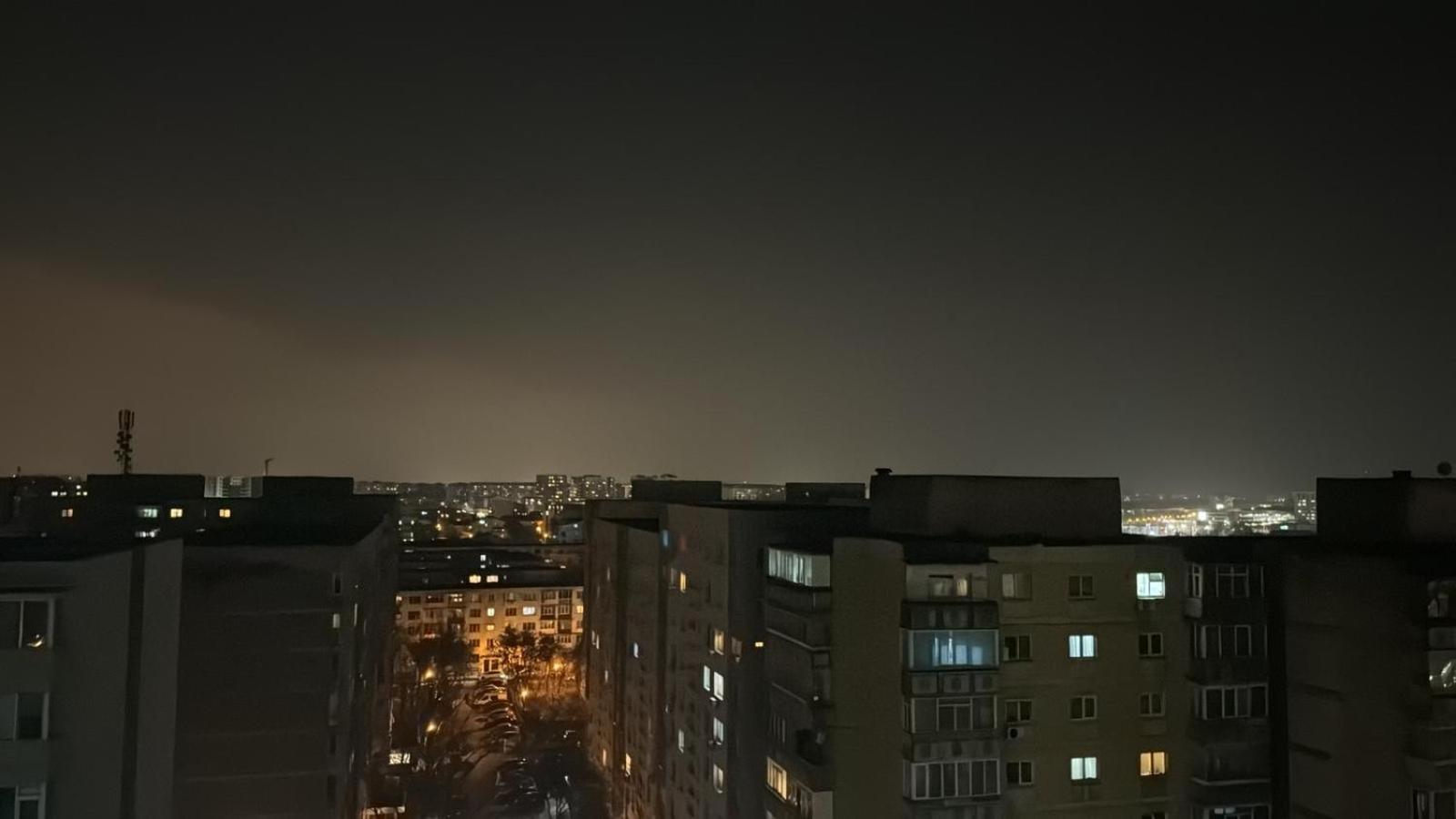 דירות בוקרשט The Moon View מראה חיצוני תמונה